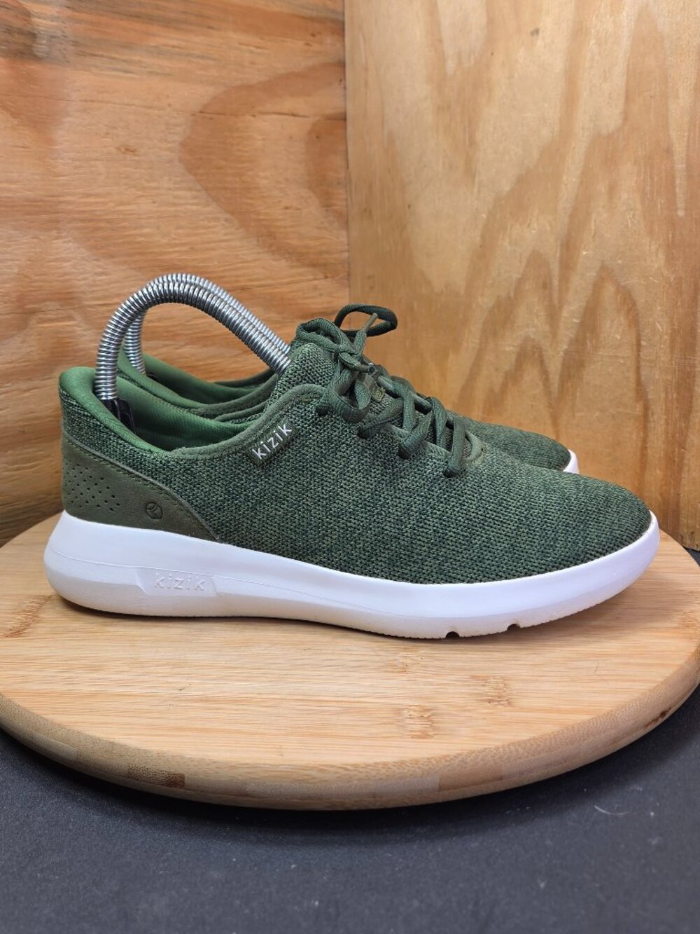Kizik Madrid Womens Green Slip On Hands Free Knit Shoes Sneakers Size 7.5